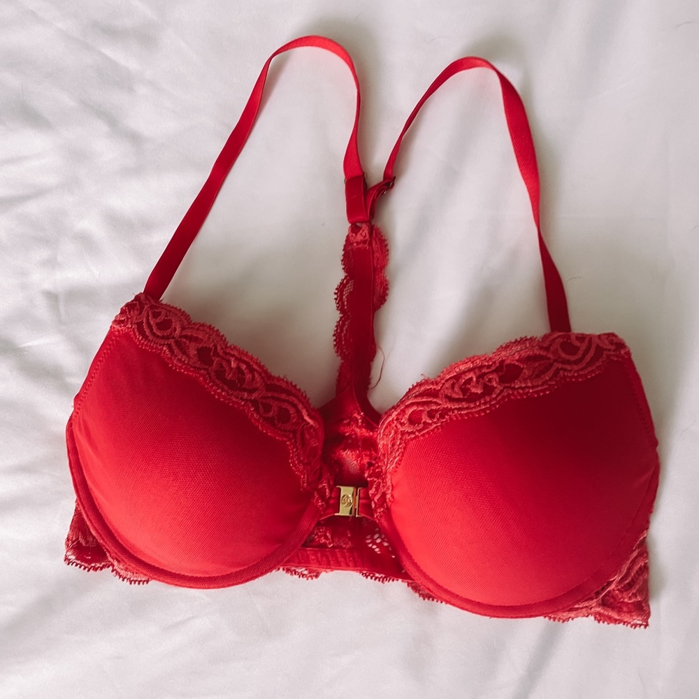 Natori racerback lingerie bra.
